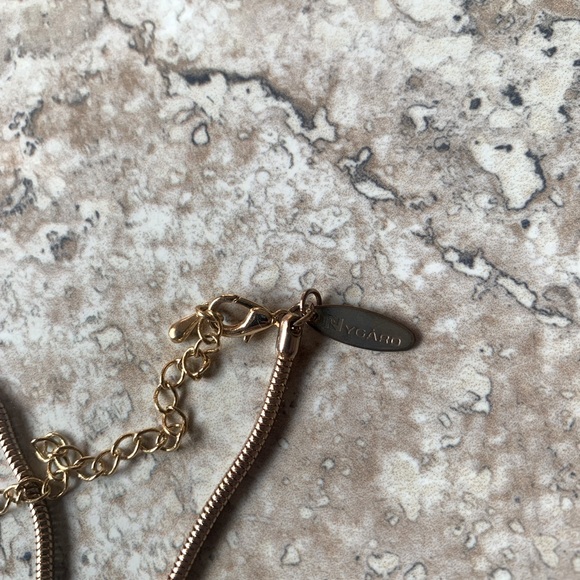 Nygard Gold Chain Necklace Pendant | Purple studs - Picture 3 of 3